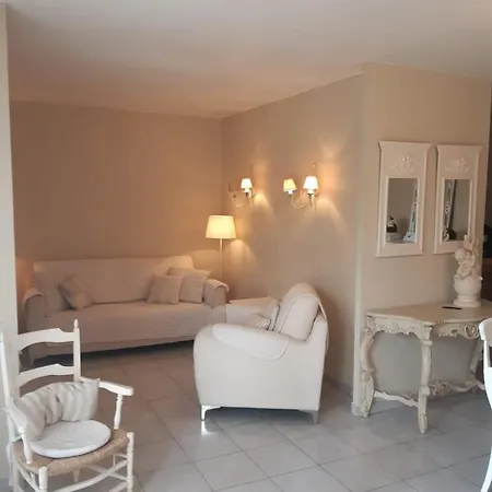 Appartamento Le Médicis - Centre Village Calme *